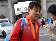 乐动体育在线-国脚高峰：抛弃那英、放弃刚出生儿子，19年后现状如何？的简单介绍