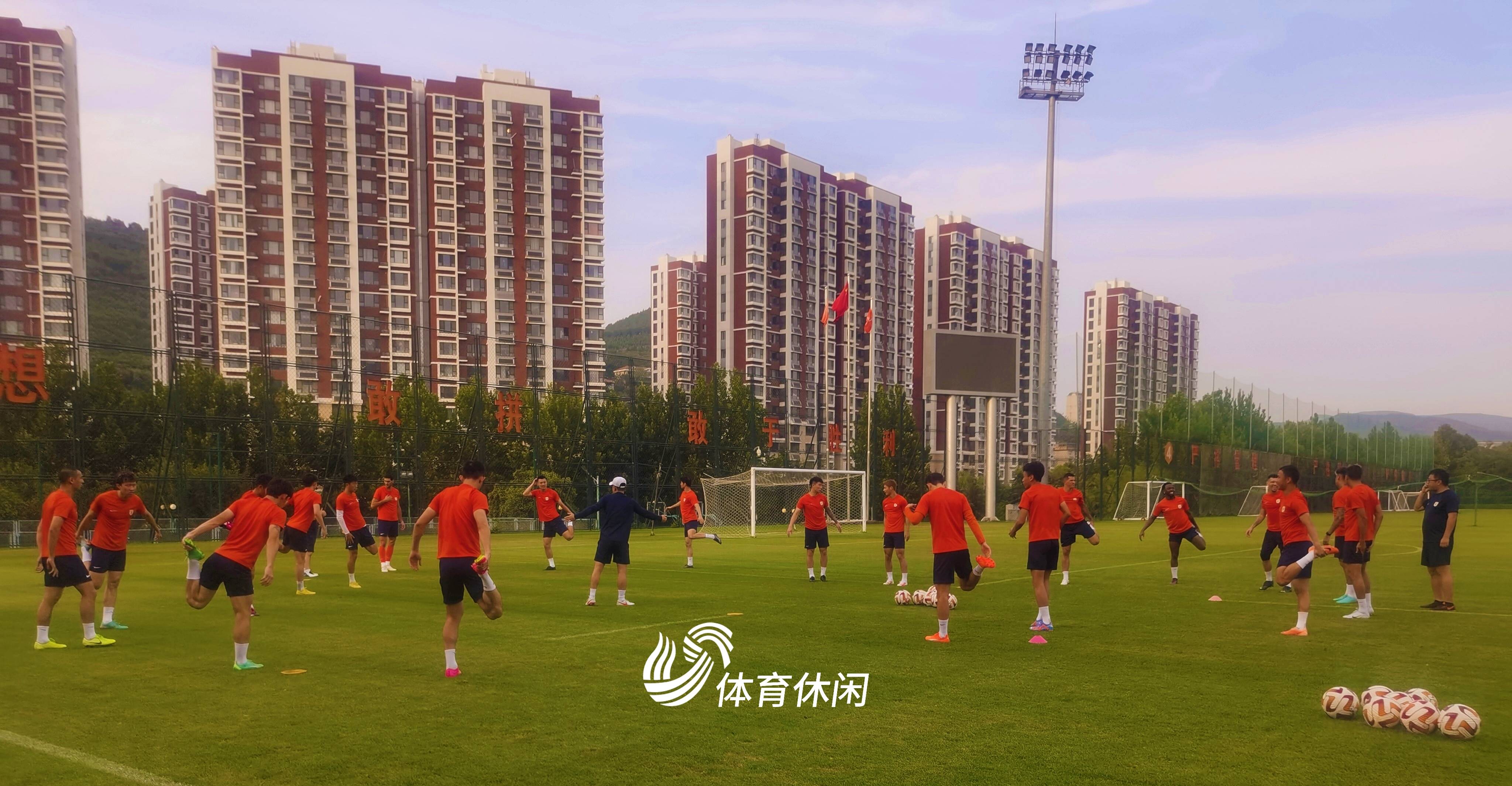 布宜诺斯艾利斯独立外援训练状态火热，世俱杯淘汰赛关键战的简单介绍
