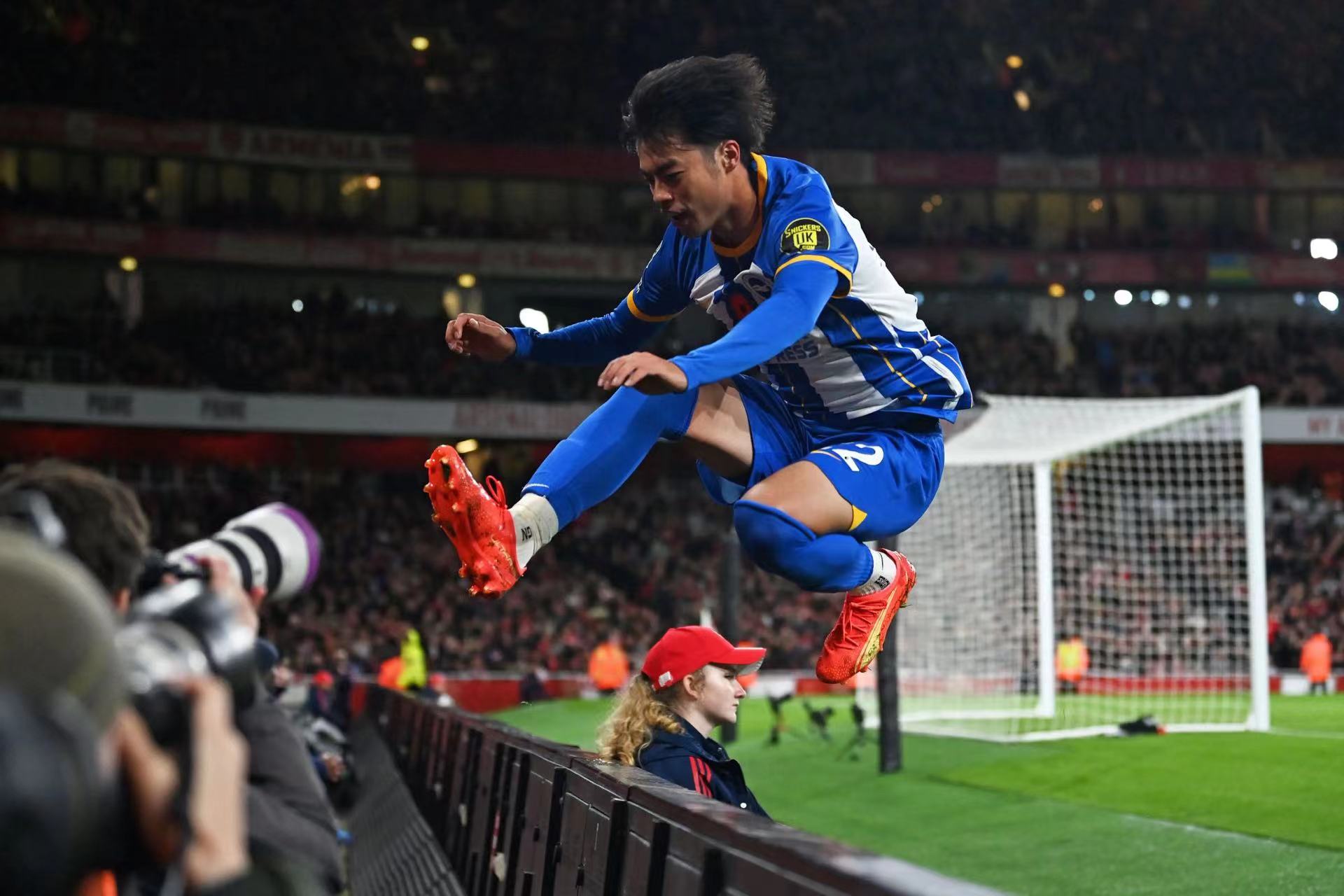 talkSPORT：三笘薰已告知布莱顿自己会留队的简单介绍