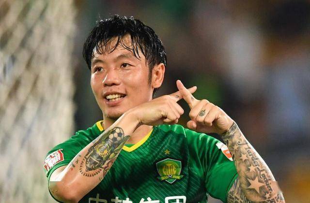 中超16轮仅首发1次，功勋老将张稀哲沦为北京国安中场边缘人